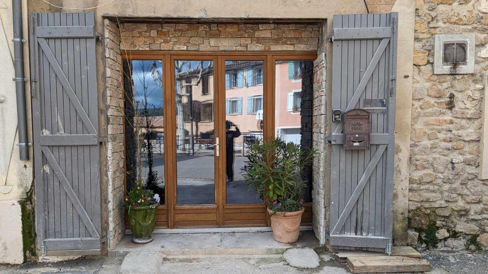 Appartement 30M² Pourrieres Exterior photo